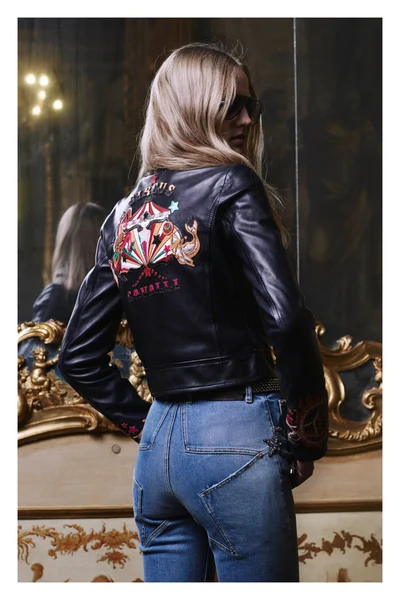 Look 13